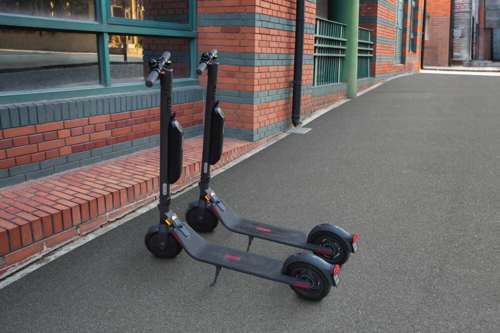 Ninebot By Segway E45D Elektrisk Sparkesykkel - Bilde 3